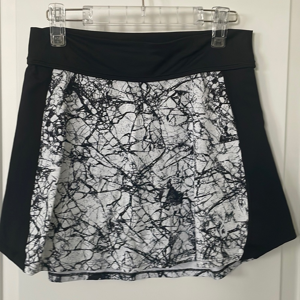 DonaJo tennis skirt. Surf style. Size 2.